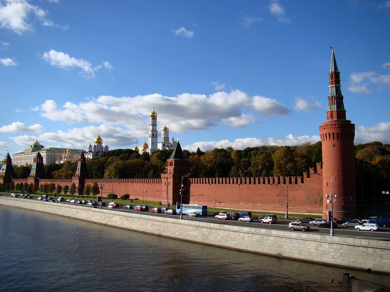the kremlin, kremlevskaya embankment, the moscow river